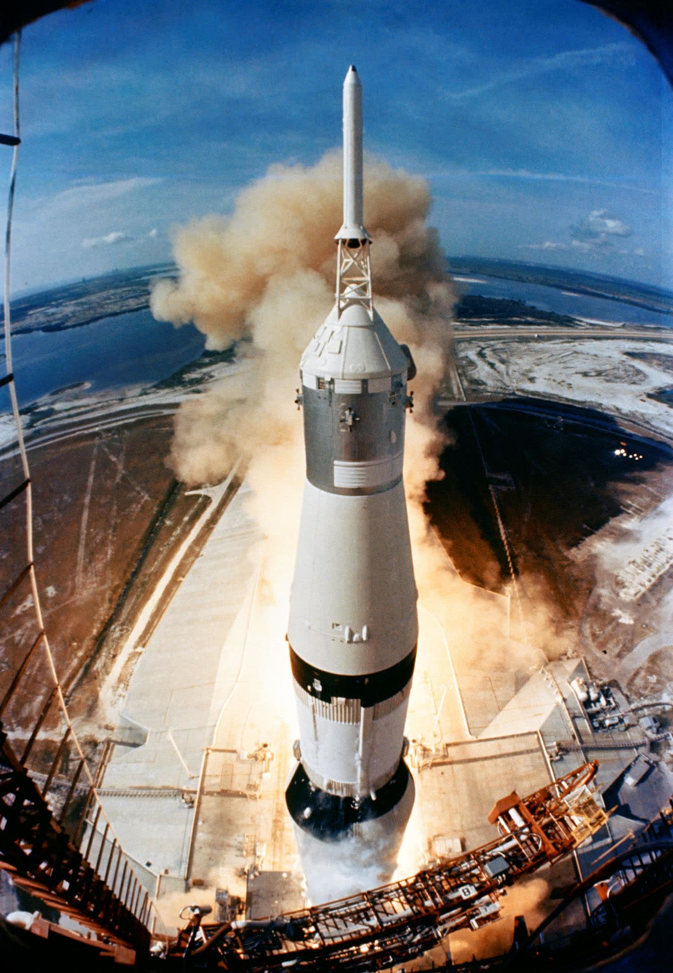 Start der Saturn V mit Apollo 11, 16. Juli 1969